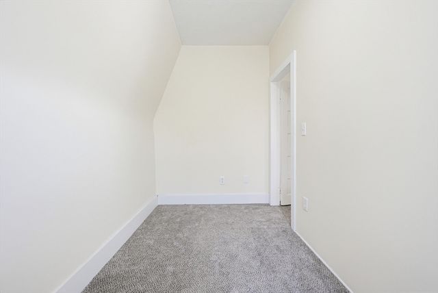 119 Hope Ave, Worcester, MA 01603