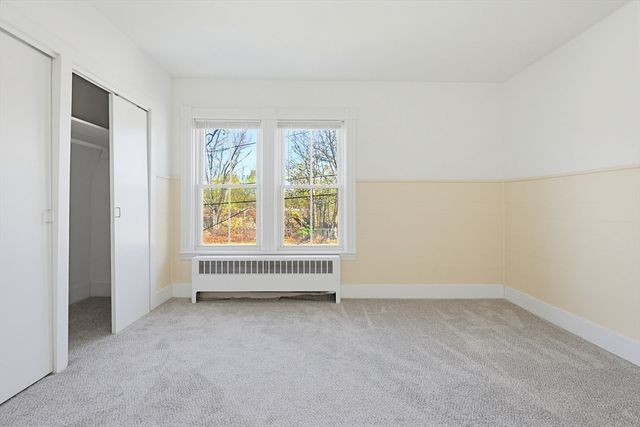 119 Hope Ave, Worcester, MA 01603