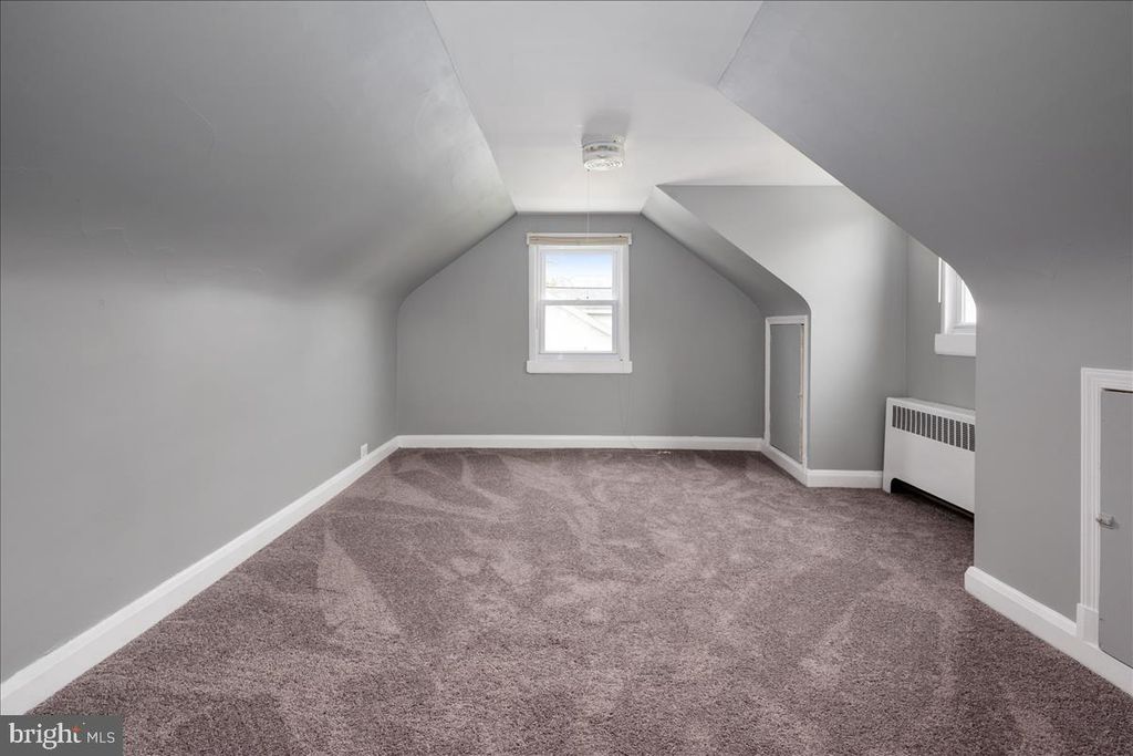 Image 19 of property listing at 2507 GEHB AVE, Baltimore, MD 21227