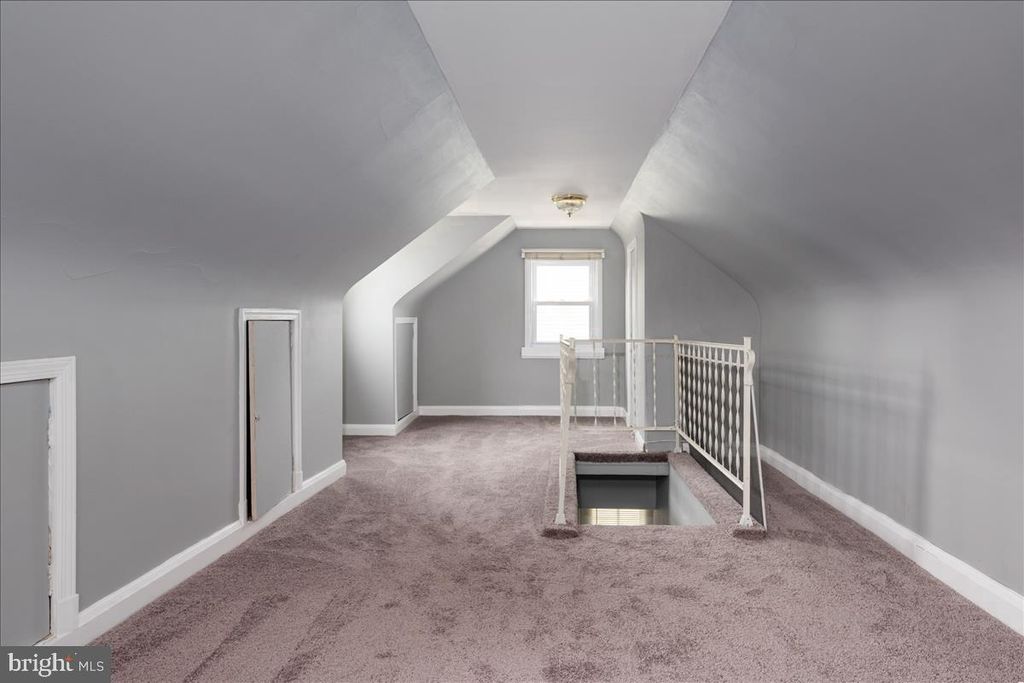 Image 20 of property listing at 2507 GEHB AVE, Baltimore, MD 21227