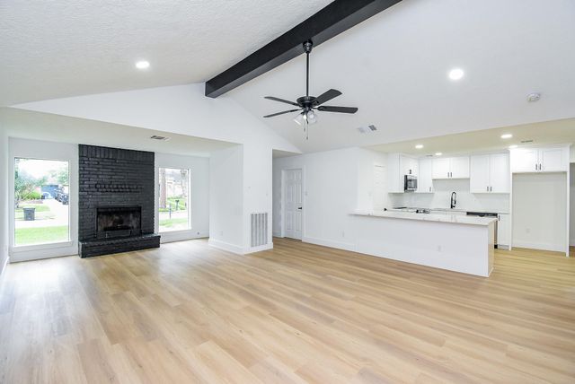 1815 Mustang Springs Drive, Missouri City, TX 77459