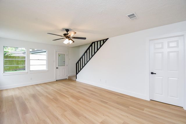 1815 Mustang Springs Drive, Missouri City, TX 77459