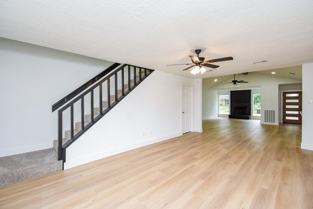 1815 Mustang Springs Drive, Missouri City, TX 77459