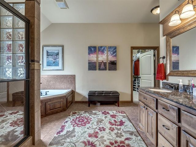 3112 Venice Court, Norman, OK 73071