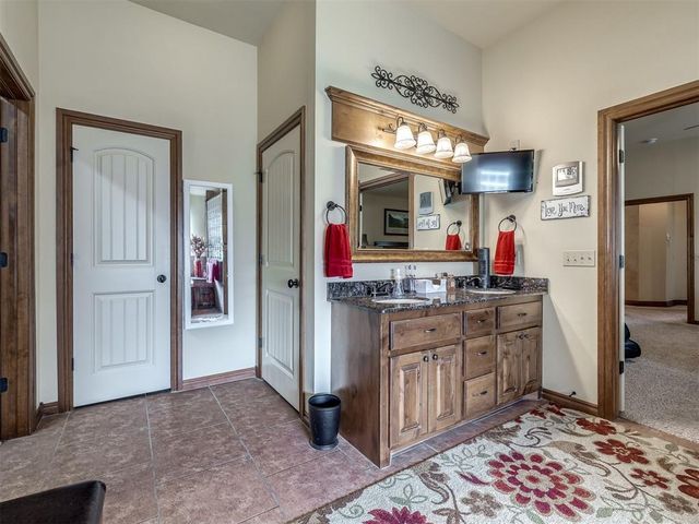 3112 Venice Court, Norman, OK 73071