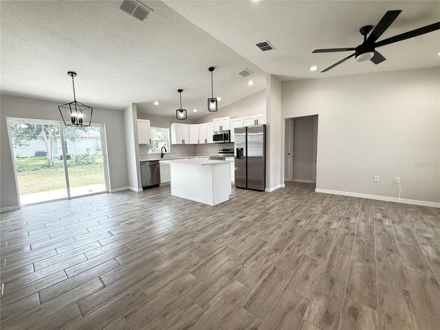 5687 NW 57TH STREET, Ocala, FL 34482