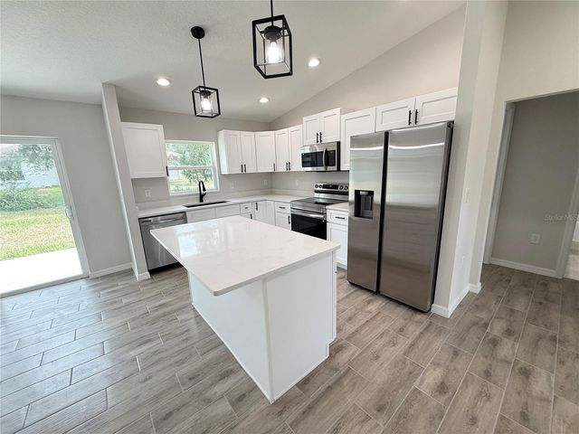 5687 NW 57TH STREET, Ocala, FL 34482