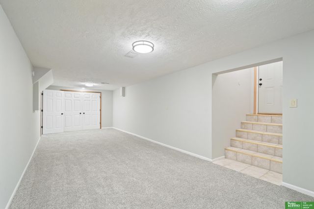 2335 S 123 Street, Omaha, NE 68144