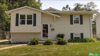 2335 S 123 Street, Omaha, NE 68144