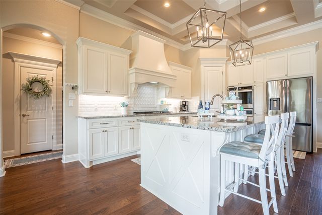 1920 Meander Road, Granbury, TX 76049