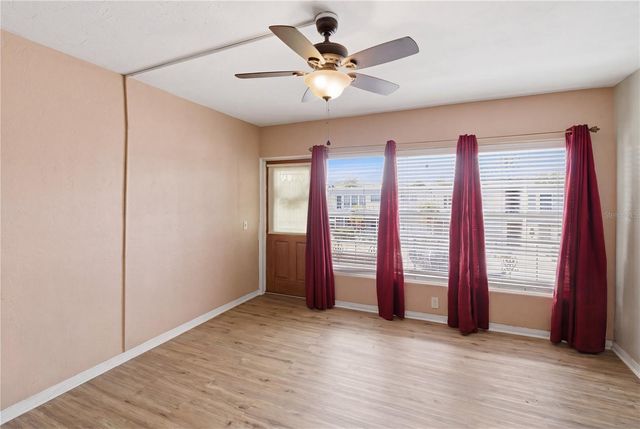 4325 58TH WAY N 1525, Kenneth City, FL 33709