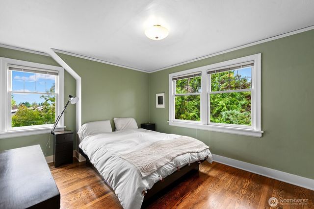 1226 25th Avenue E, Seattle, WA 98112