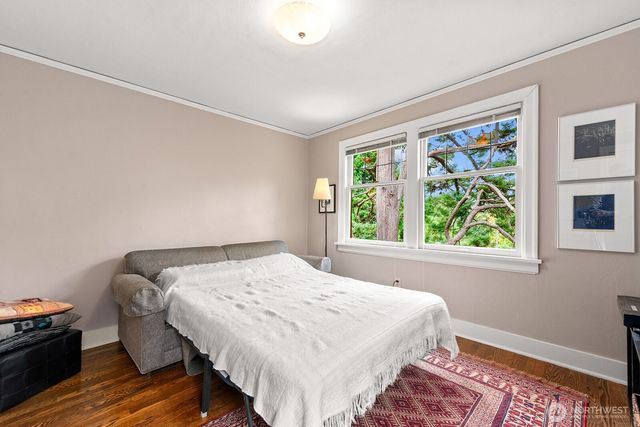 1226 25th Avenue E, Seattle, WA 98112