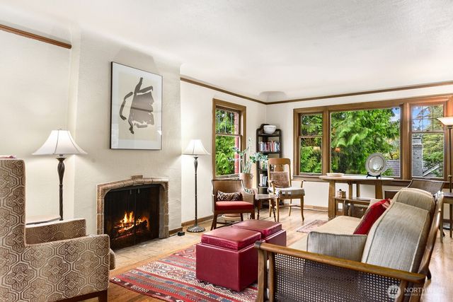 1226 25th Avenue E, Seattle, WA 98112