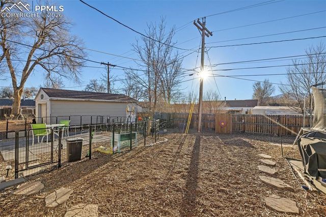 26 Easy Street, Colorado Springs, CO 80911