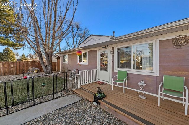 26 Easy Street, Colorado Springs, CO 80911