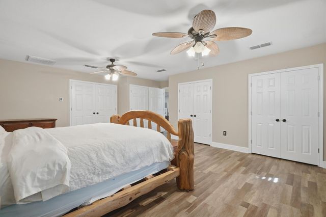 513 Ridgeway Street, Clyde, TX 79510