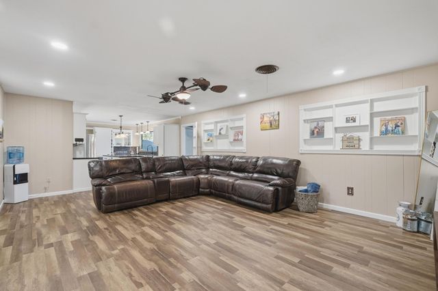 513 Ridgeway Street, Clyde, TX 79510