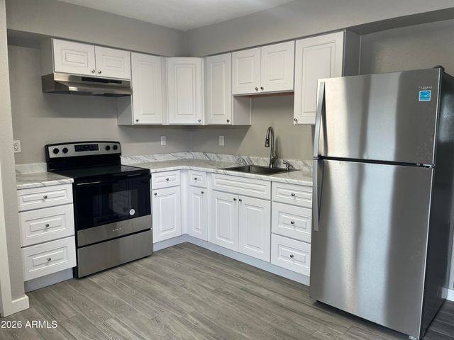 2912 E Roeser Road 3, Phoenix, AZ 85040