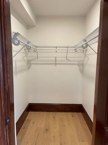 41 Summer St 10, Leominster, MA 01453