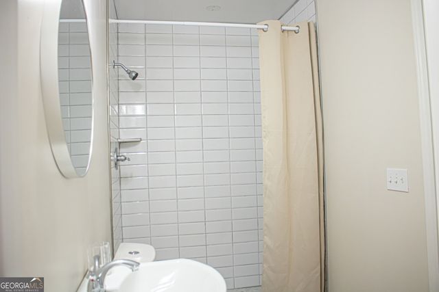 399 James P Brawley Drive, Atlanta, GA 30318