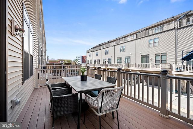 44741 MEDWAY TER, Ashburn, VA 20147