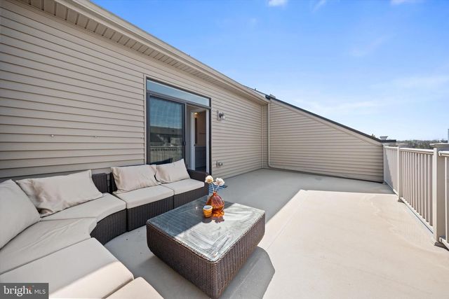 44741 MEDWAY TER, Ashburn, VA 20147
