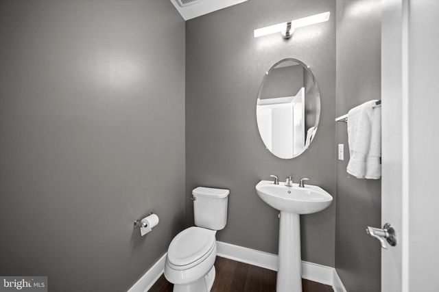 44741 MEDWAY TER, Ashburn, VA 20147