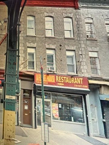 80-29 Jamaica Avenue, Woodhaven, NY 11421