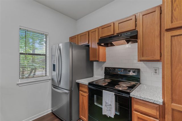 3500 Tangle Brush Drive 193, The Woodlands, TX 77381