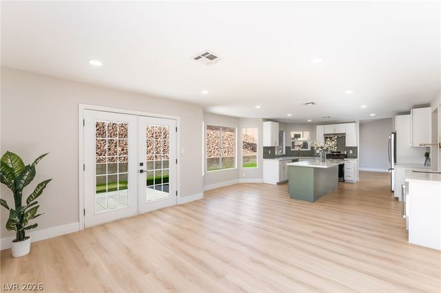 1517 Kirby Drive, Las Vegas, NV 89117