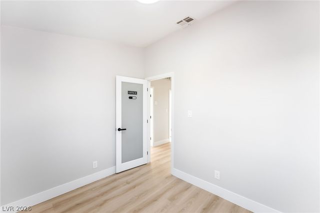 1517 Kirby Drive, Las Vegas, NV 89117