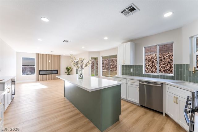 1517 Kirby Drive, Las Vegas, NV 89117