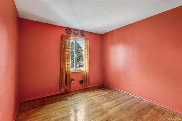 156-14 14th Avenue, Beechhurst, NY 11357
