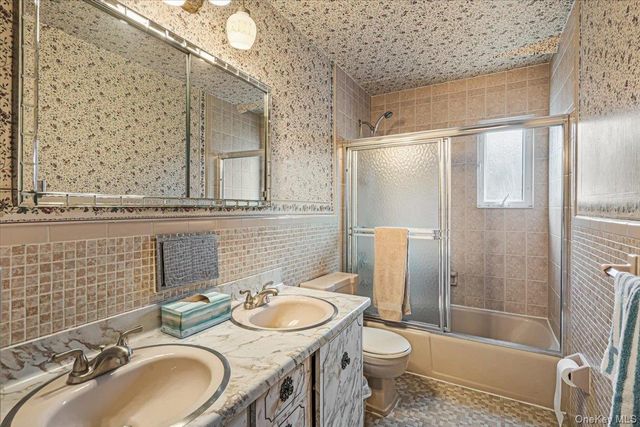 156-14 14th Avenue, Beechhurst, NY 11357