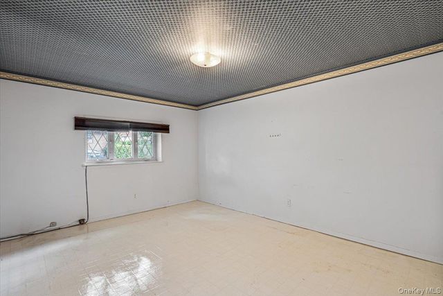 156-14 14th Avenue, Beechhurst, NY 11357