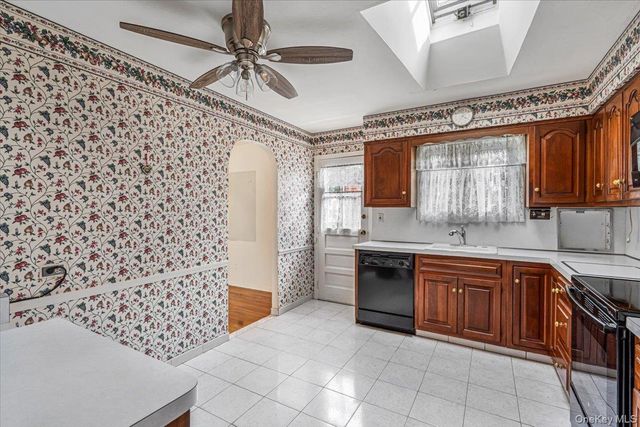 156-14 14th Avenue, Beechhurst, NY 11357