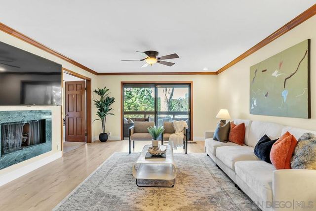 8870 Villa La Jolla Dr 205, La Jolla, CA 92037