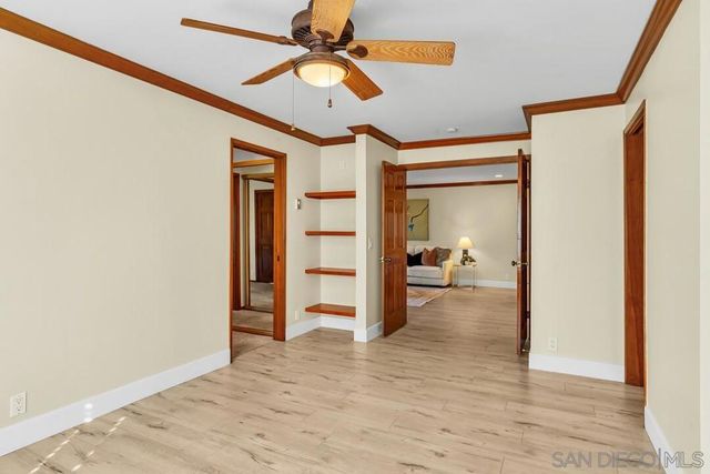 8870 Villa La Jolla Dr 205, La Jolla, CA 92037