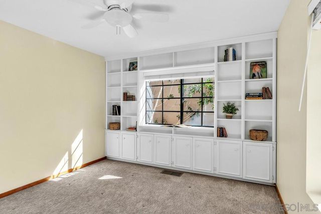 8870 Villa La Jolla Dr 205, La Jolla, CA 92037