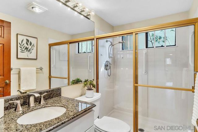 8870 Villa La Jolla Dr 205, La Jolla, CA 92037