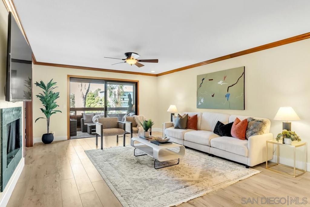 8870 Villa La Jolla Dr 205, La Jolla, CA 92037