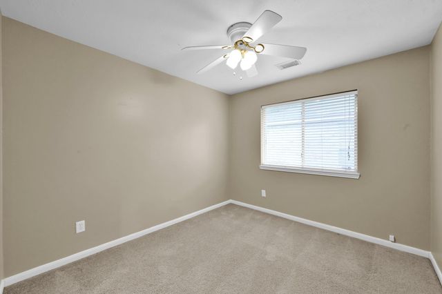 506 Paradise Lane, Montgomery, TX 77356