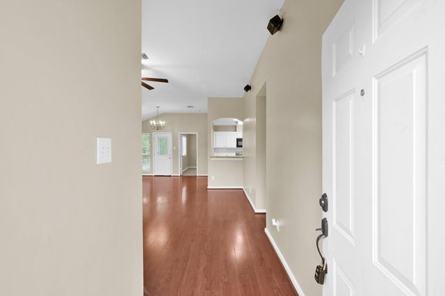 506 Paradise Lane, Montgomery, TX 77356