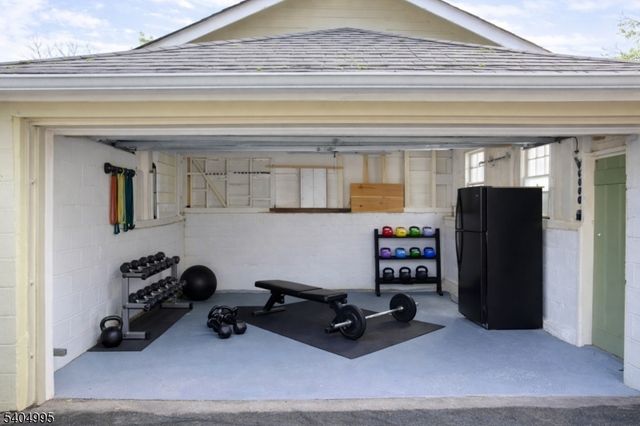 10 Maple Ave, West Orange Twp., NJ 07052