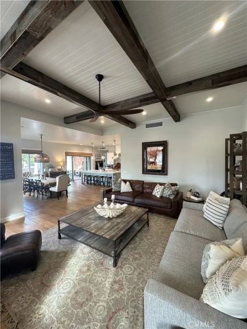 303 Covina, Long Beach, CA 90803