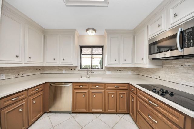 16606 Brenton Oaks Drive, Spring, TX 77379