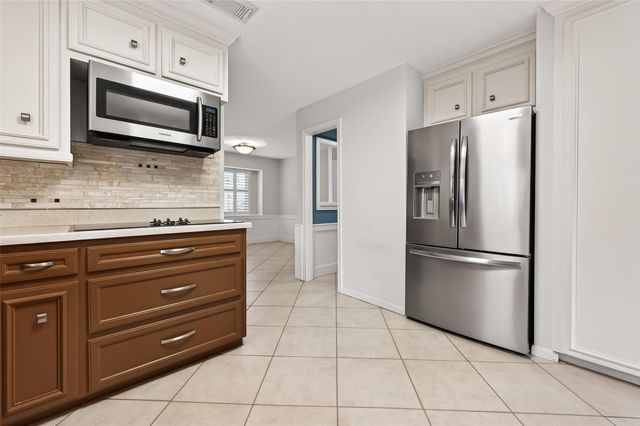 16606 Brenton Oaks Drive, Spring, TX 77379