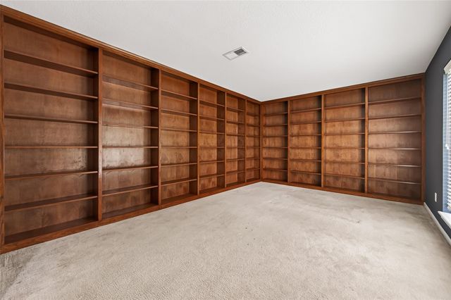 16606 Brenton Oaks Drive, Spring, TX 77379