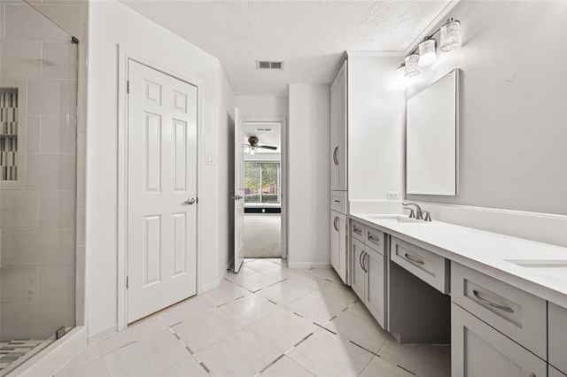 16606 Brenton Oaks Drive, Spring, TX 77379